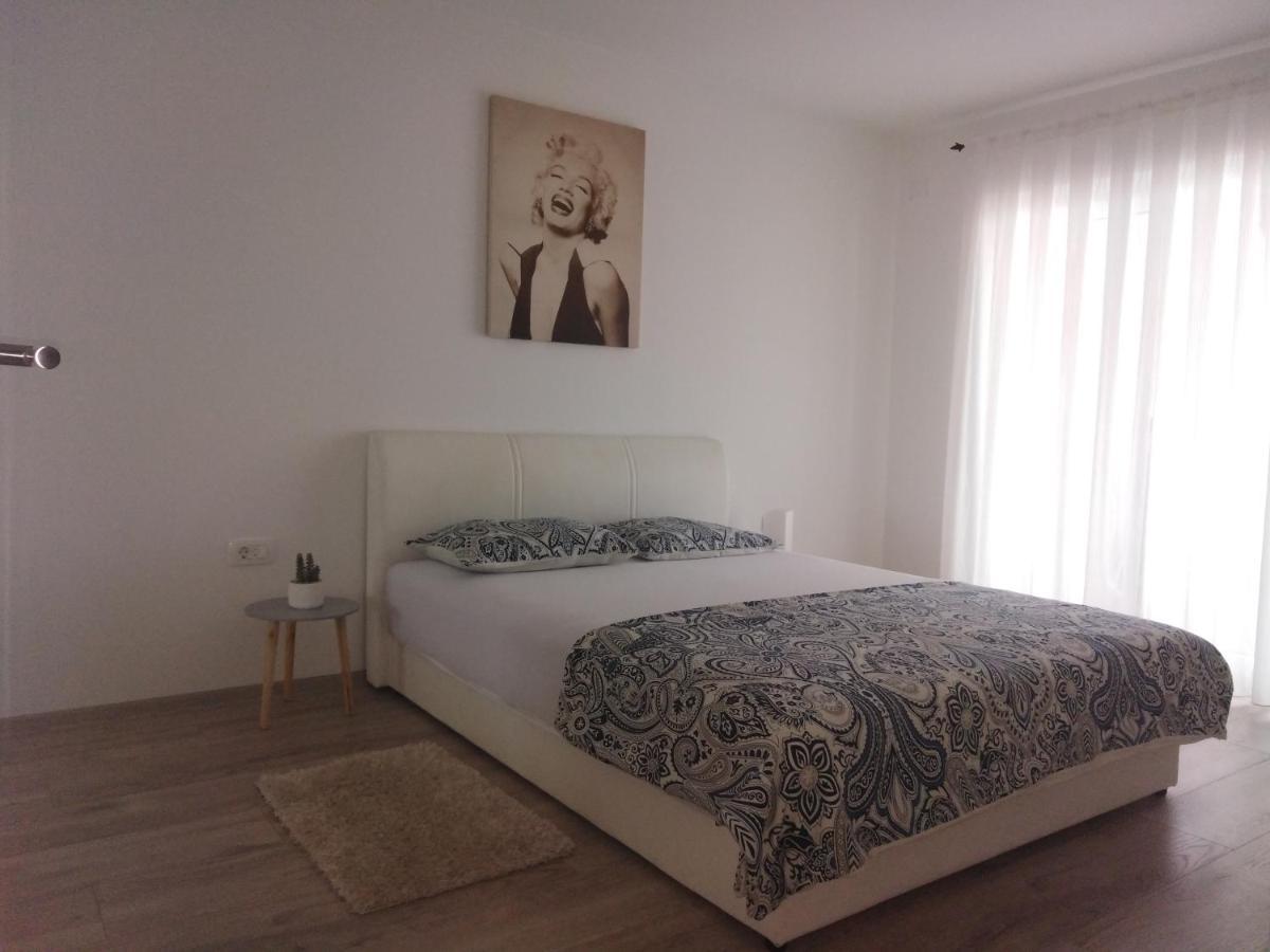 נובי ווינודולסקי Apartmani Biba מראה חיצוני תמונה